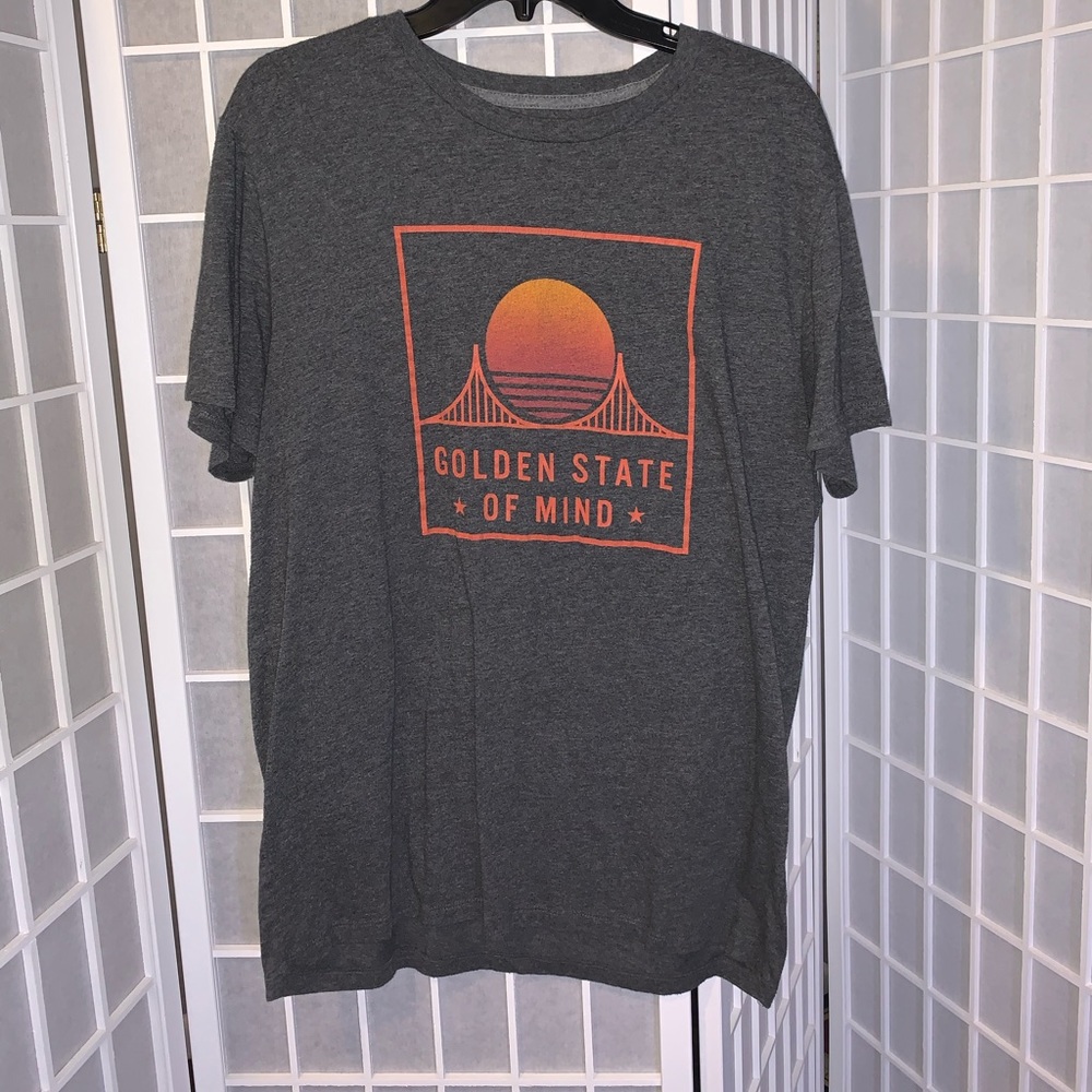 Old Navy “Golden state of mind” t-shirt